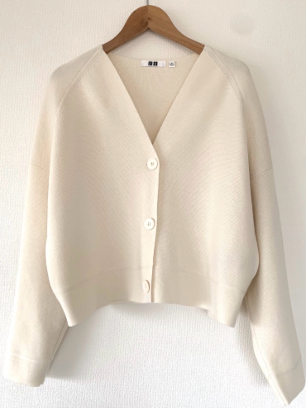 Lemaire UniqloU Milano V-Neck Wool blend Button Cardigan M Unisex NWOT Oatmilk
